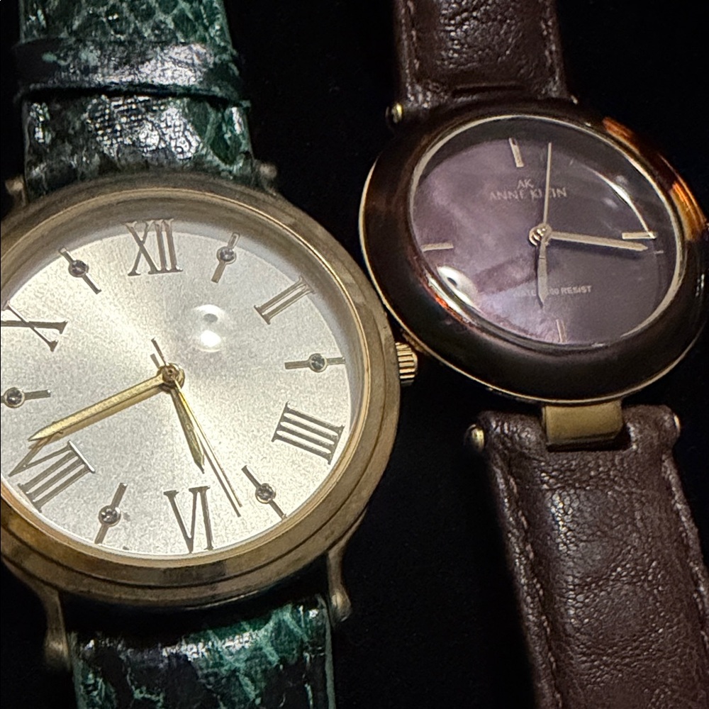 Watch Set - Picture 5 of 12